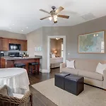 Southern Elegance Carriage House
