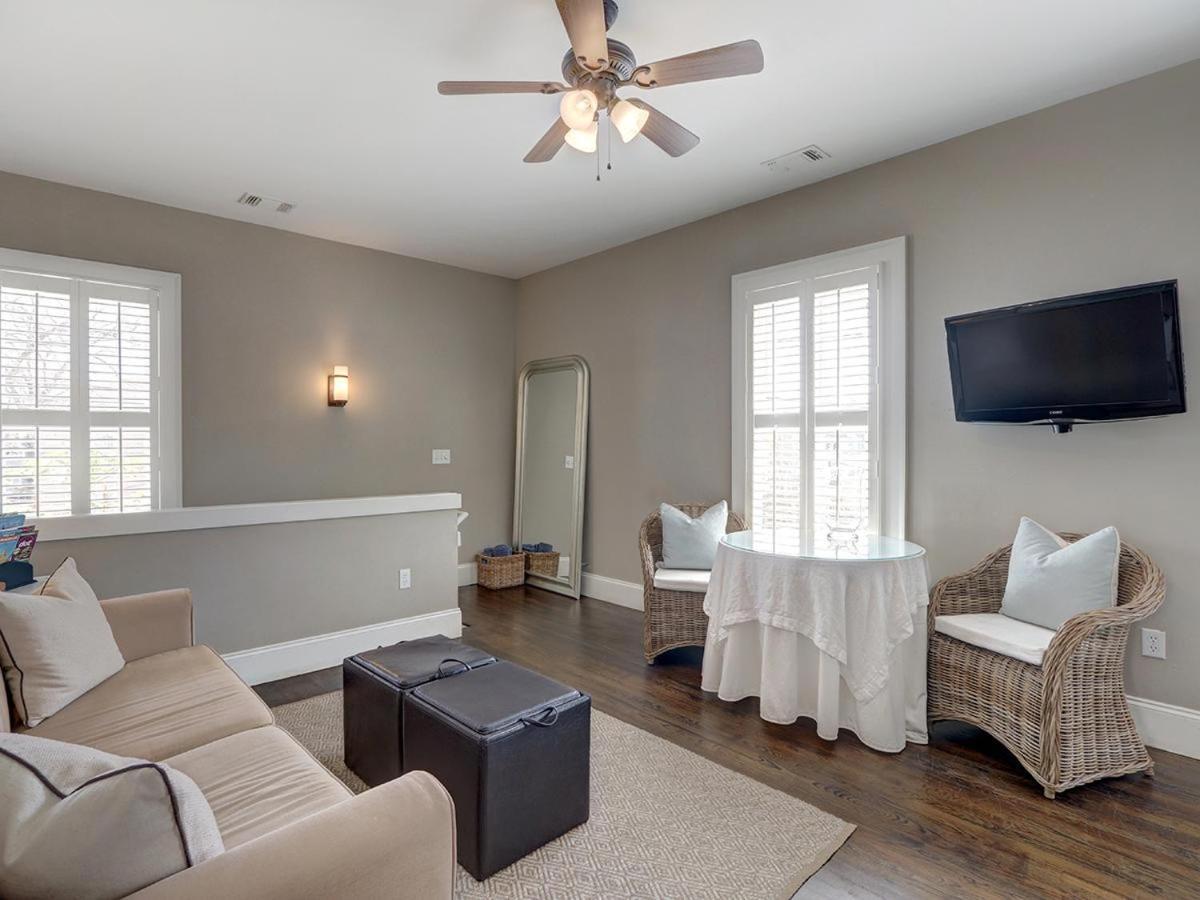 Apartment Southern Elegance Carriage House